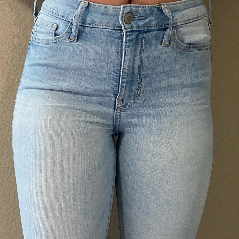 Hollister Jeans - Picture 3 of 3